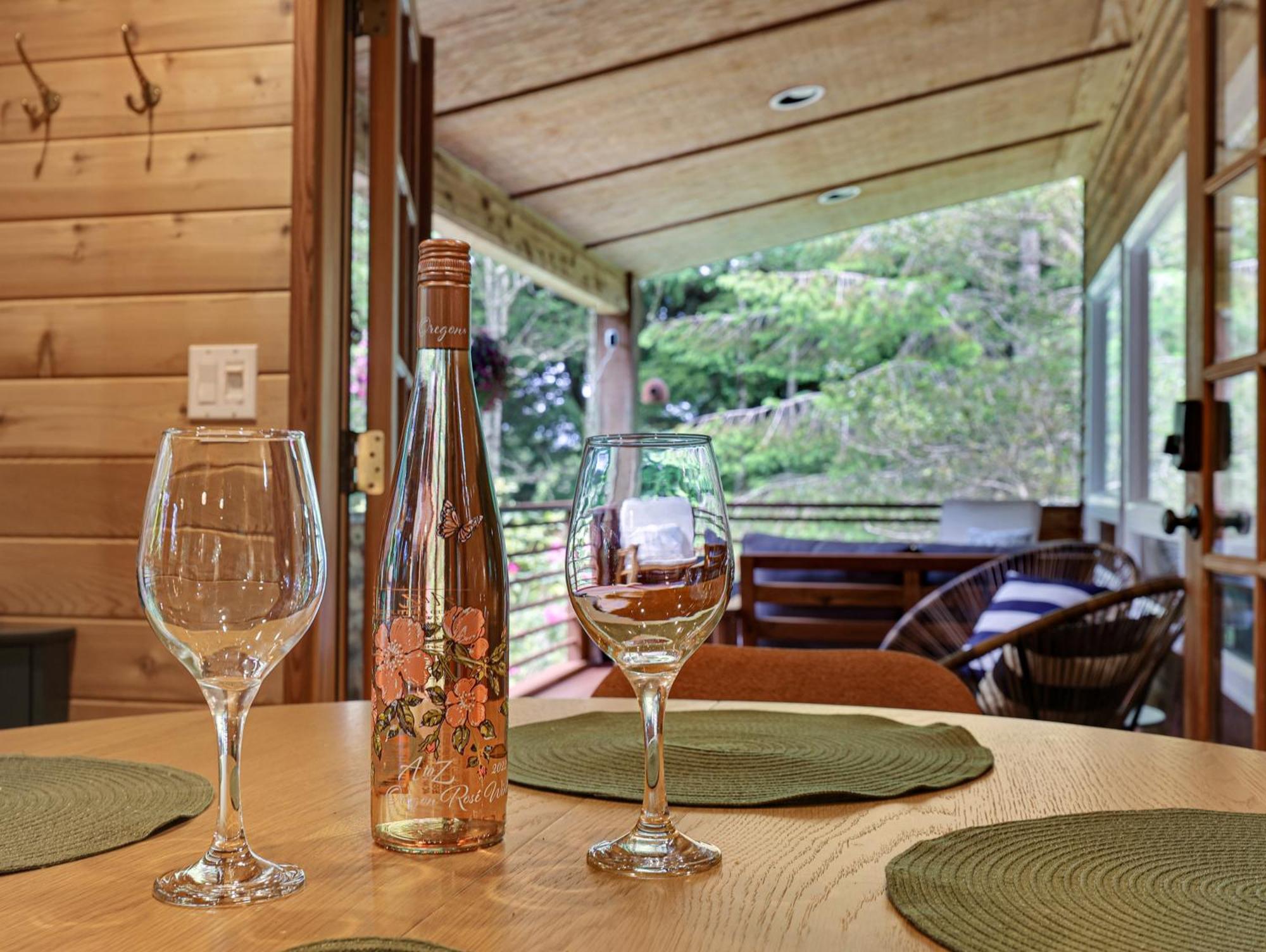 Woods Waves: Luxury Coast Cabin King Beds Pets Tillamook Kültér fotó