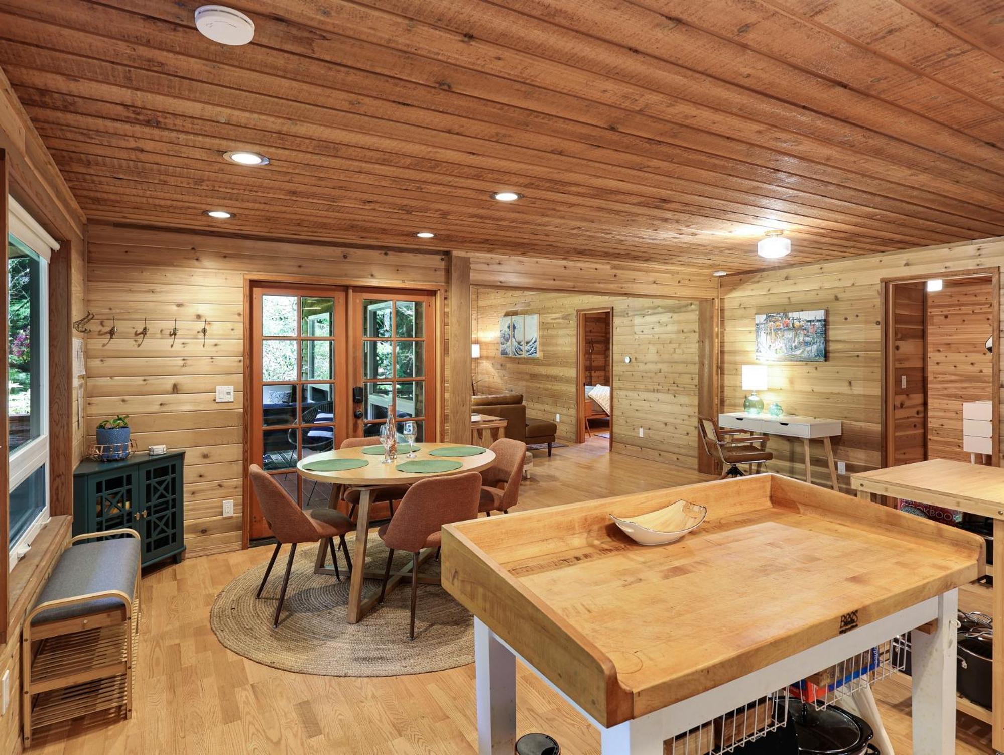 Woods Waves: Luxury Coast Cabin King Beds Pets Tillamook Kültér fotó