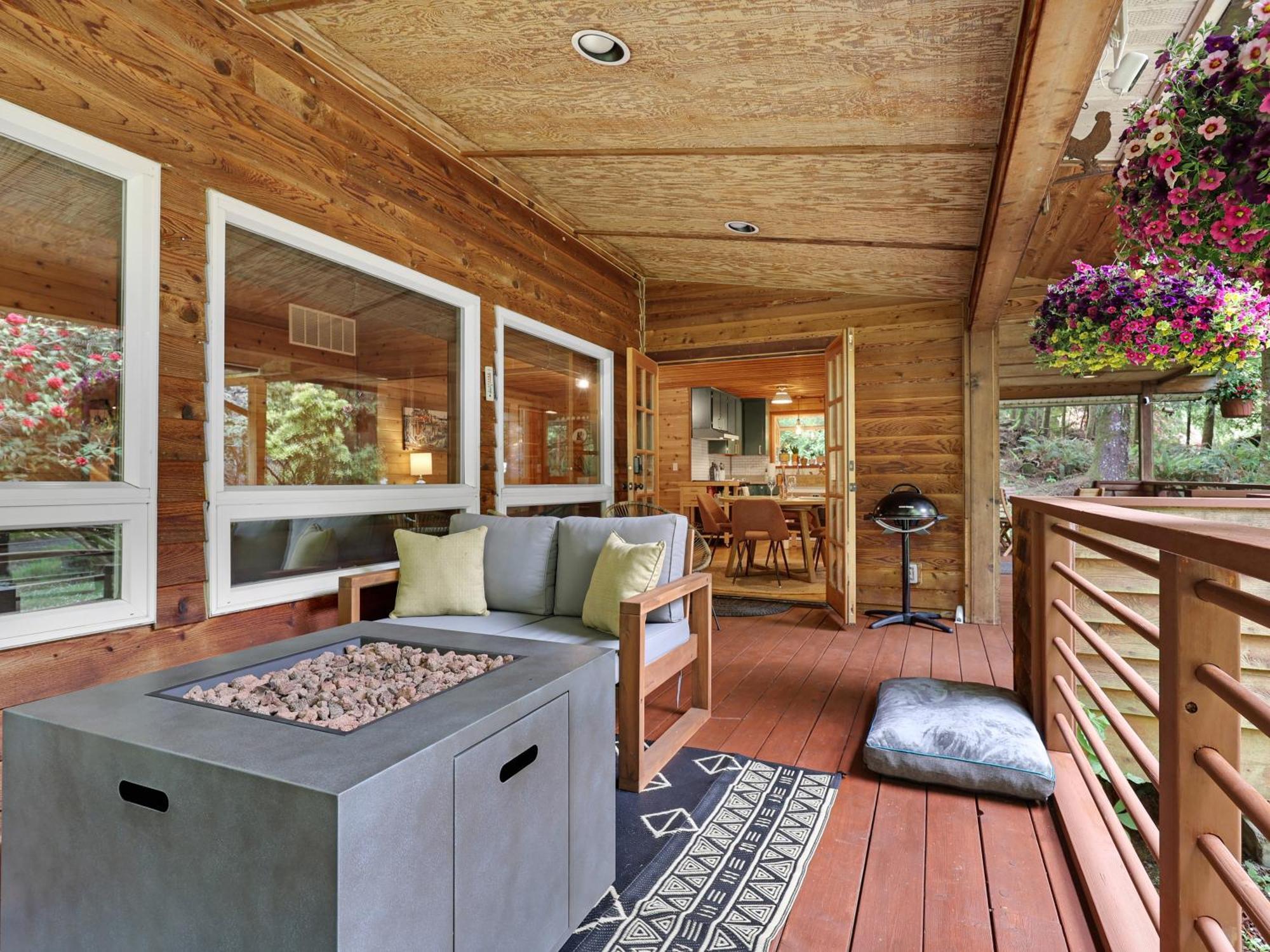 Woods Waves: Luxury Coast Cabin King Beds Pets Tillamook Kültér fotó