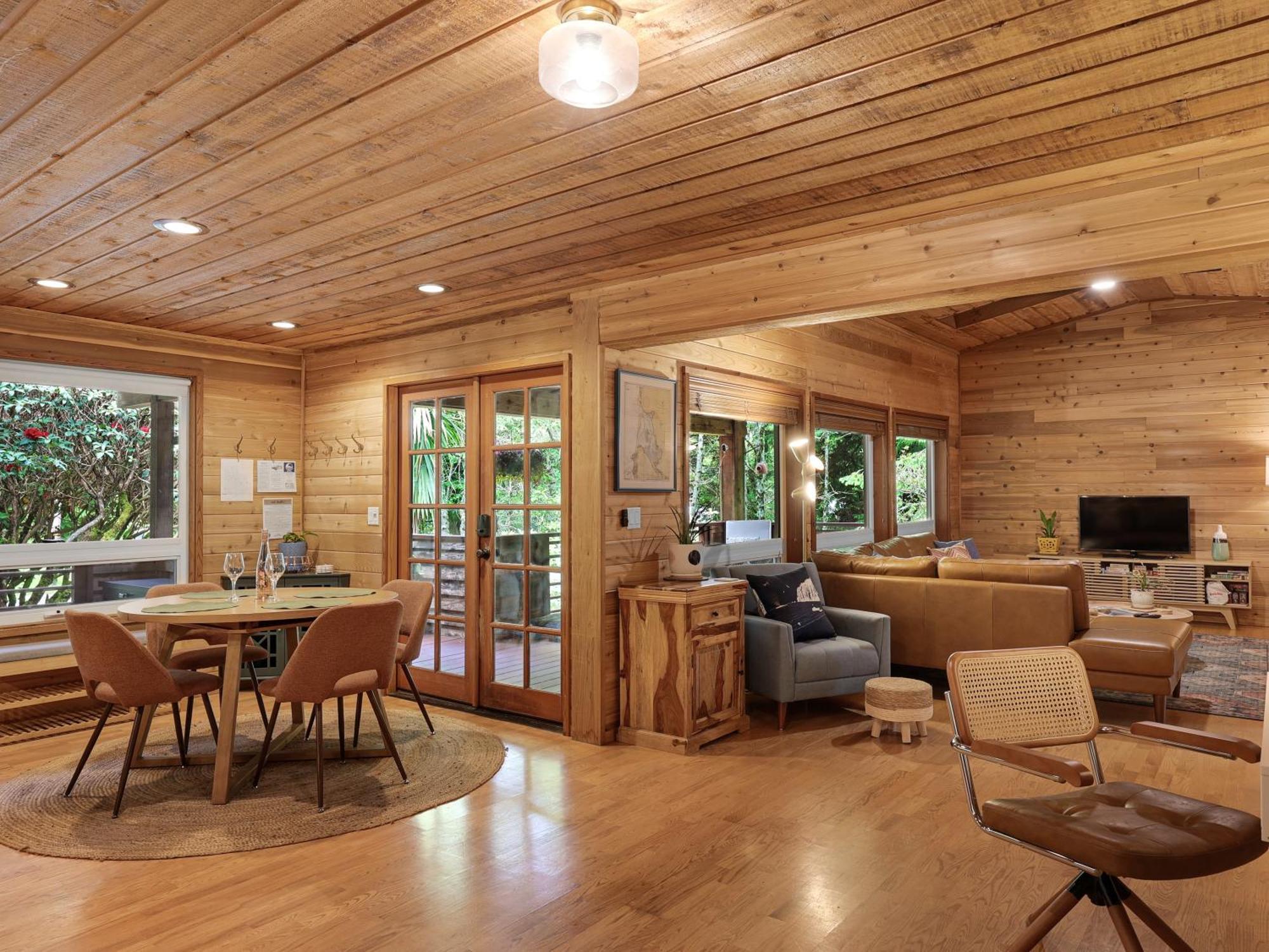 Woods Waves: Luxury Coast Cabin King Beds Pets Tillamook Kültér fotó
