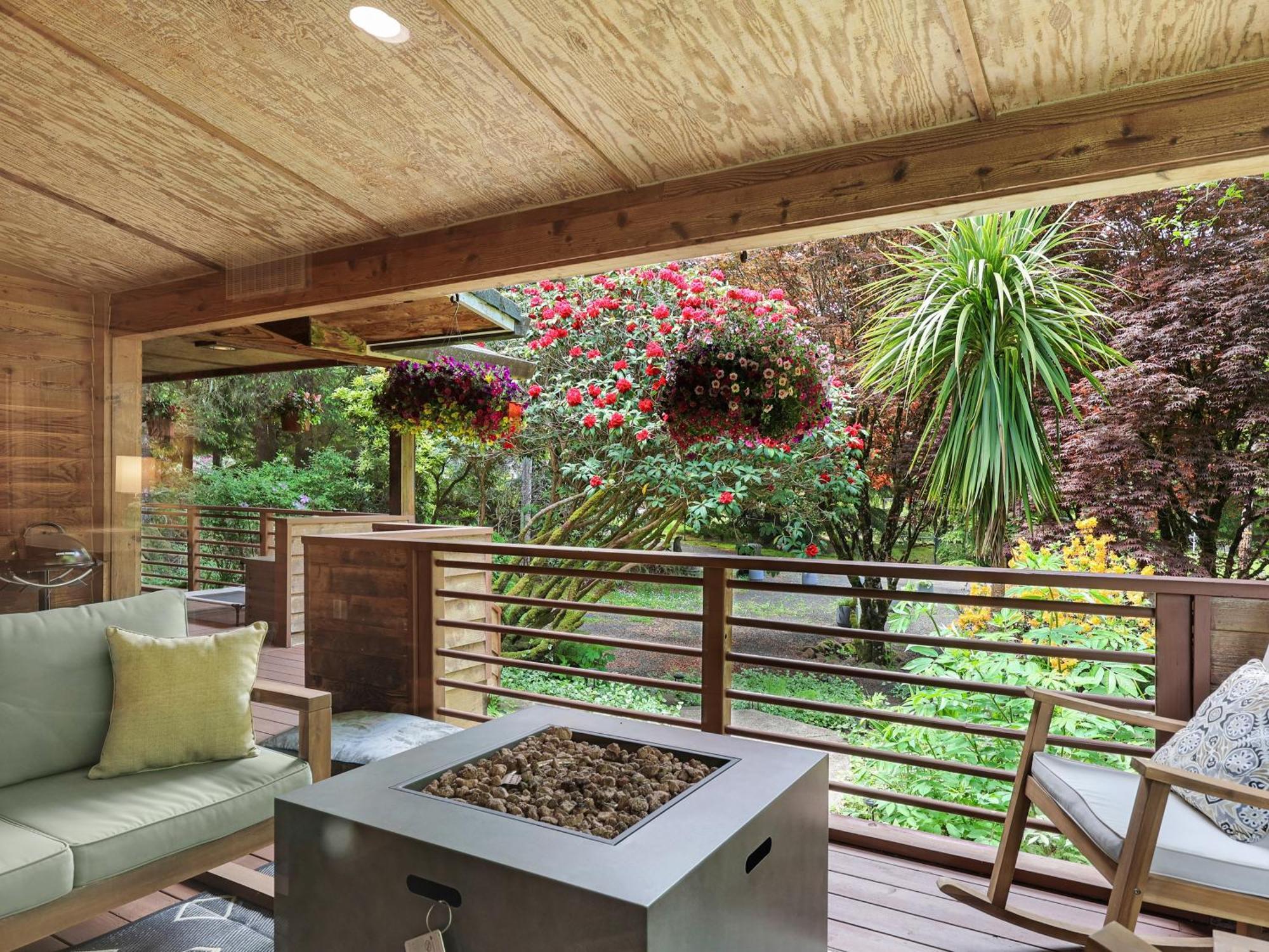 Woods Waves: Luxury Coast Cabin King Beds Pets Tillamook Kültér fotó